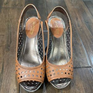 Reaction by Kenneth Cole Wedges